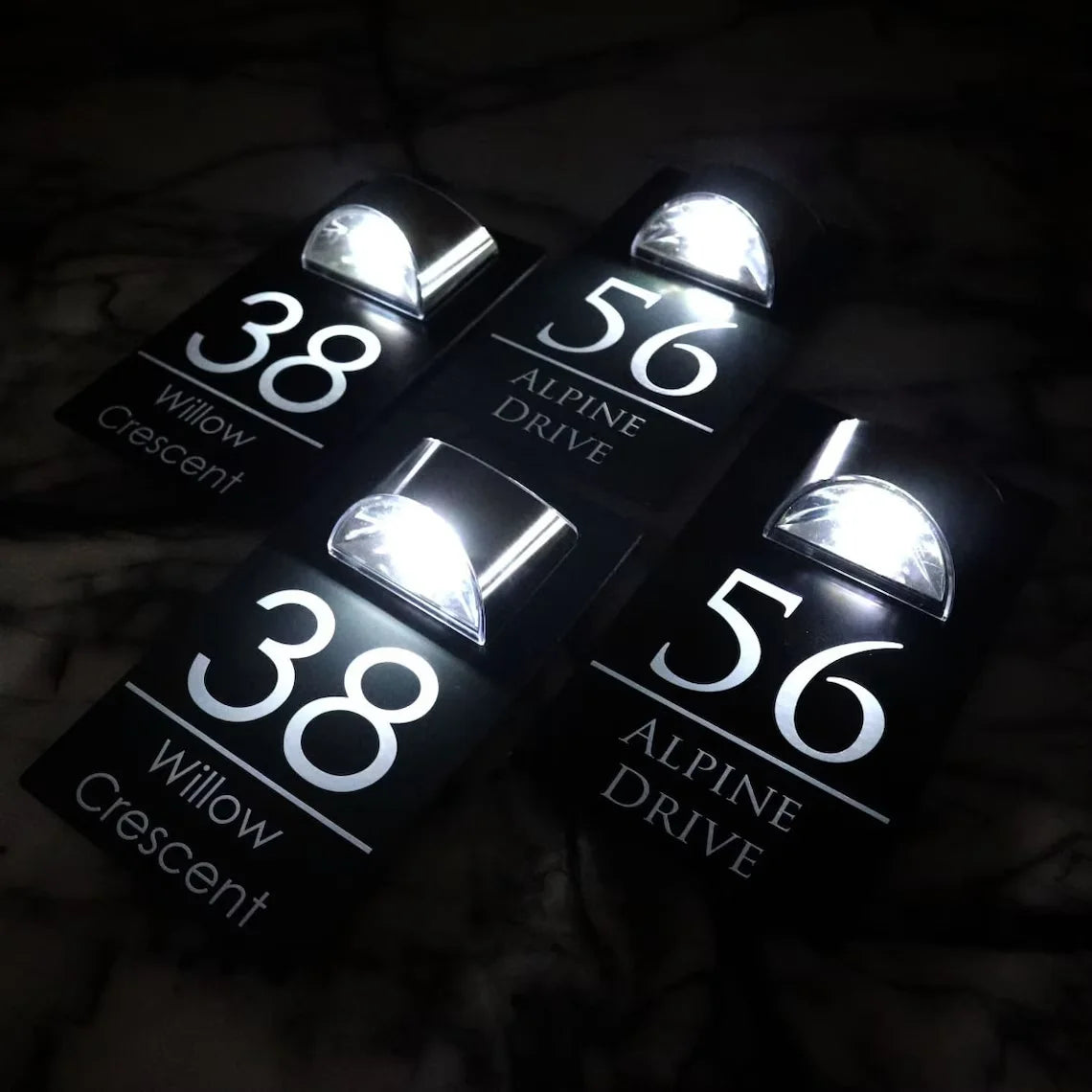 Customized House Sign Solar Premium LED Light Plaque Address Outdoor Street Name Modern Door Number Glossy Black White 15x25cm
