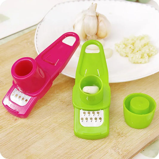 Kitchen Garlic Ginger Grinding Grater Manual Garlic Masher Cooking Tool Utensils Kitchen Accessories Garlic Press Garlic Tool